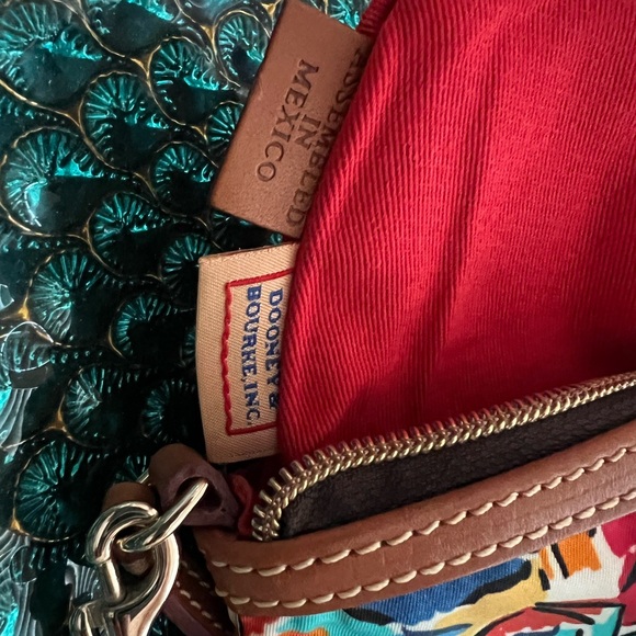 Dooney & Bourke Sandbar Wristlet - Picture 4 of 5